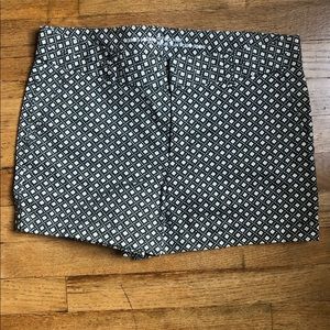 Gap 3” city shorts